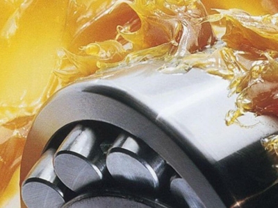 Sự khác biệt giữa mỡ bôi trơn công nghiệp và mỡ bôi trơn ô tô