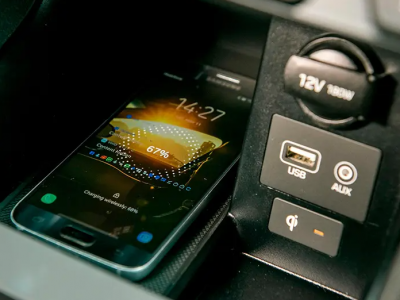 Khi đỗ xe dưới trời nắng những đồ cấm để trong ô tô là gì ? Khi đỗ xe dưới trời nắng những đồ cấm để trong ô tô là gì ?