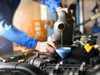 Chi Phí Nuôi Ô Tô Tại Việt Nam: Tổng Hợp Các Khoản Cần Biết & Cách Tiết Kiệm Hiệu Quả Chi Phí Nuôi Ô Tô Tại Việt Nam: Tổng Hợp Các Khoản Cần Biết & Cách Tiết Kiệm Hiệu Quả