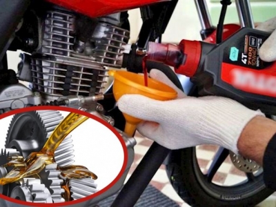 Các mốc thời gian cần thay nhớt cho xe máy Các mốc thời gian cần thay nhớt cho xe máy