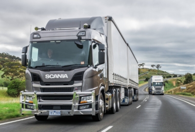 Dầu nhớt động cơ