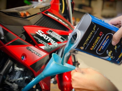 Dầu nhớt xe máy như thế nào mới phù hợp với động cơ của bạn